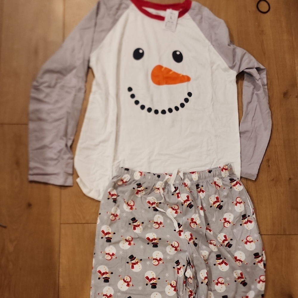Men Snowman Pajama Set - White, Gray, and Red